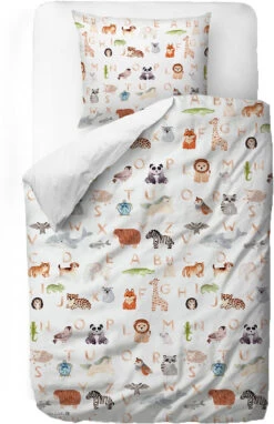 Titelseite 20 Kinderbettwäsche Aus Satin, Tier ABC, 135 X 200 + 80 X 80 Cm