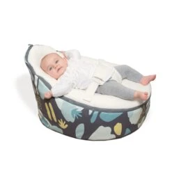 Titelseite -Kindermöbel doomoo babysitzsack vegetal in blau 1