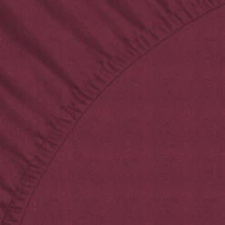 Jersey Premium Spannbettlaken JANNEBY In Bordaux -Kindermöbel gmd living jersey premium spannbettlaken janneby in bordaux 2