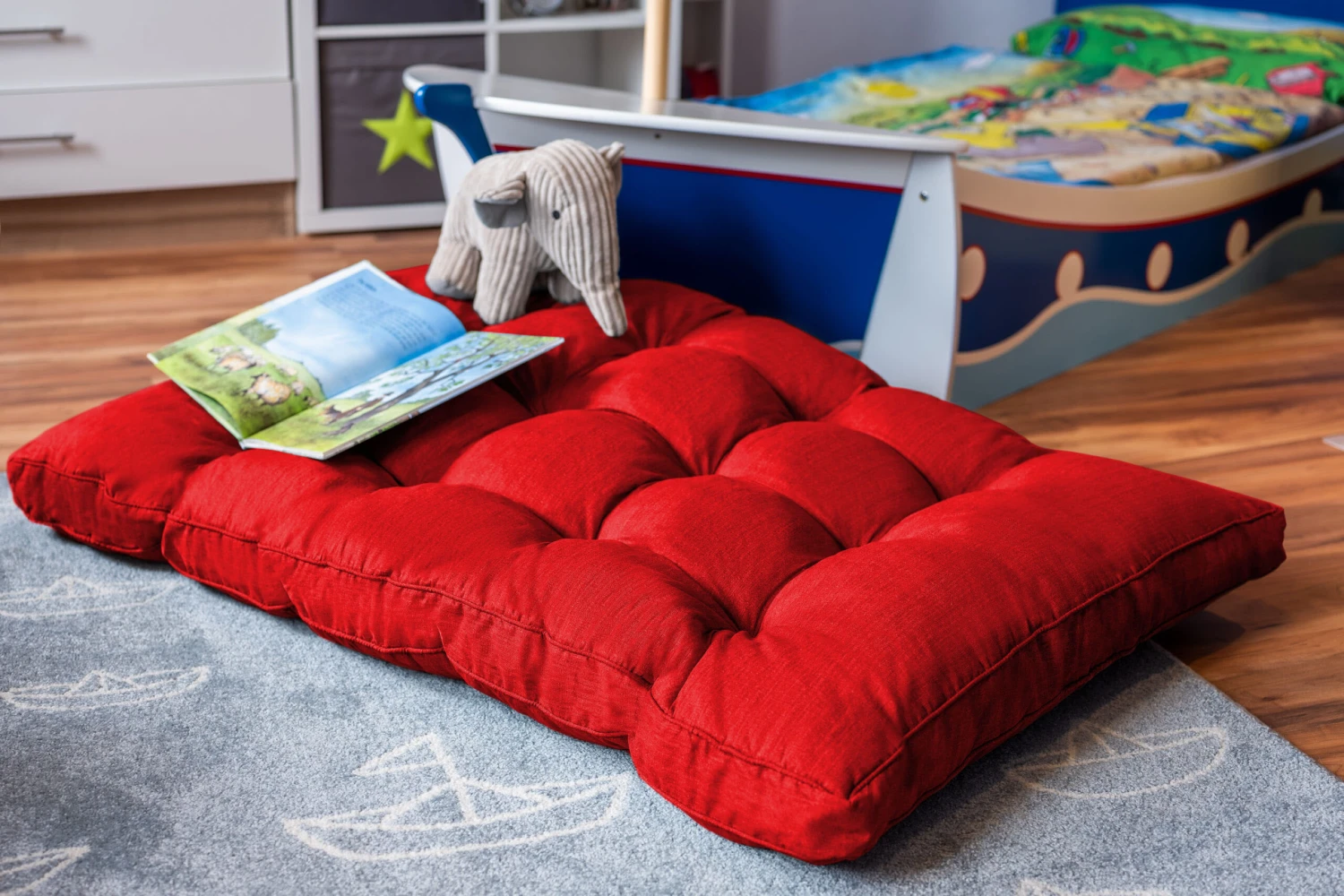 Kuschelinsel, Bodenkissen BESTWIG 120 X 80 Cm In Farbe Rot 2 Kuschelinsel, Bodenkissen BESTWIG 120 X 80 Cm In Farbe Rot – Bild 2