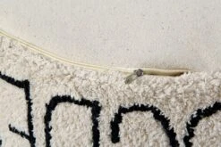 Lorena Canals Puff "ABC" In Natural/Schwarz - 70x70 Cm 8 Lorena Canals Puff "ABC" In Natural/Schwarz - 70x70 Cm -Kindermöbel lorena canals puff abc in natural schwarz 70x70 cm 3